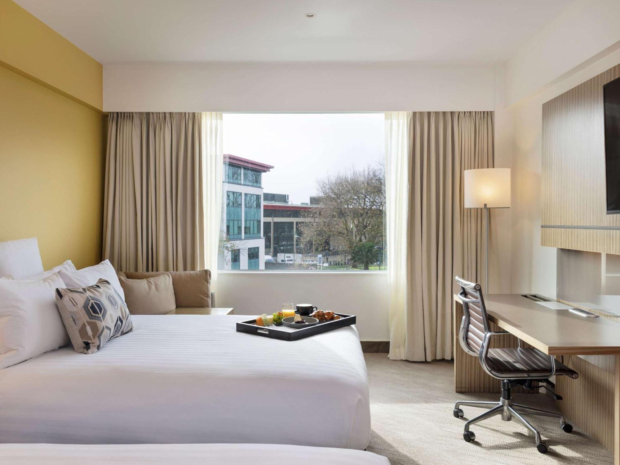 Novotel Auckland Ellerslie Екстериор снимка
